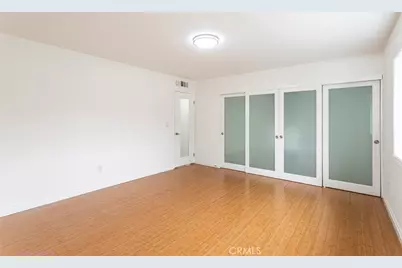21662 Brookhurst #C, Huntington Beach, CA 92646 - Photo 17