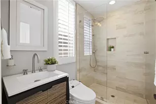 8 N Bayleaf, Irvine, CA 92620 - Photo 25