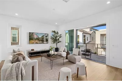 241 Proctor, Irvine, CA 92618 - Photo 5