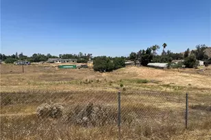25361 Phillips, Perris, CA 92570 - Photo 1