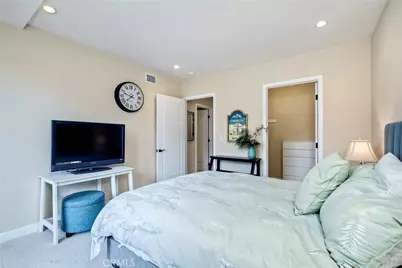 543 Laguna Drive, Carlsbad, CA 92008 - Photo 45