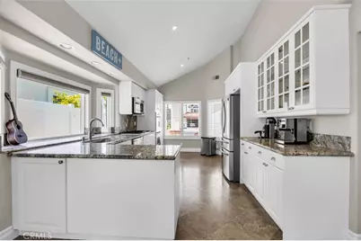 57 Via Zaragoza, San Clemente, CA 92672 - Photo 9