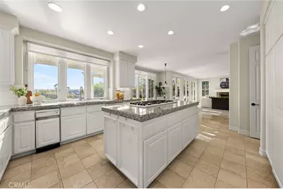 5 Chester, Irvine, CA 92603 - Photo 29
