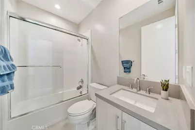 190 Orange, Lake Forest, CA 92630 - Photo 17