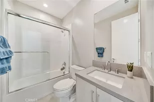 190 Orange, Lake Forest, CA 92630 - Photo 17