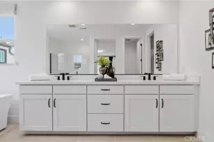 133 Bosal, Irvine, CA 92618 - Photo 25