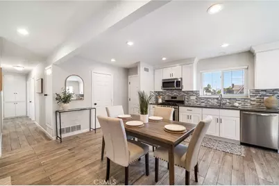 8181 Holland, Huntington Beach, CA 92647 - Photo 9