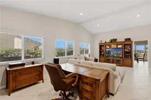 2142 Hilltop Ct, Fullerton, CA 92831 - Photo 15
