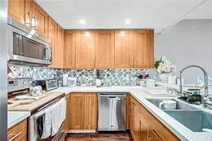 9322 Marina Pacifica, Long Beach, CA 90803 - Photo 7