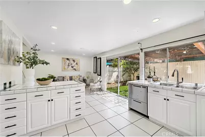 16112 Mount Musala Court, Fountain Valley, CA 92708 - Photo 11