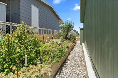 1424 Glengrove, Corona, CA 92882 - Photo 25