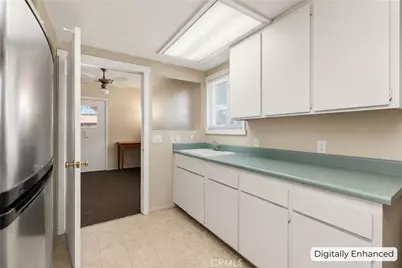 521 W Citrus, Redlands, CA 92373 - Photo 17