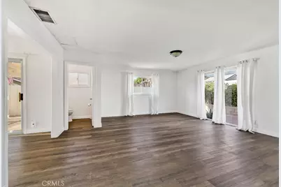 20852 Lancelot, Huntington Beach, CA 92646 - Photo 3