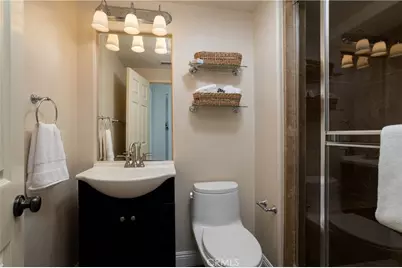 11 Craftsbury Pl, Ladera Ranch, CA 92694 - Photo 25