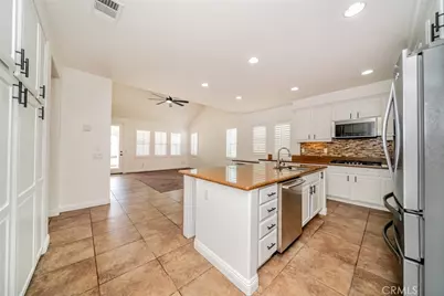 8274 Fern Grove Circle, Riverside, CA 92508 - Photo 13