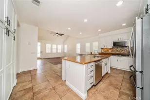 8274 Fern Grove Cir, Riverside, CA 92508 - Photo 13