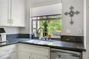 28044 Cayman, Mission Viejo, CA 92692 - Photo 3