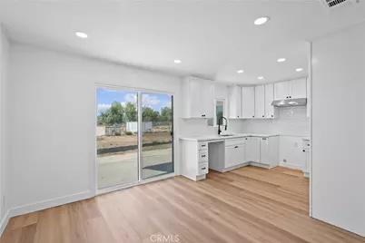 527 W 10th, Perris, CA 92570 - Photo 27