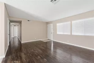 28047 Ermine, Canyon Country, CA 91351 - Photo 3