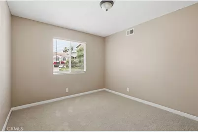 28047 Ermine, Canyon Country, CA 91351 - Photo 11