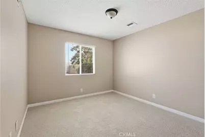 28047 Ermine, Canyon Country, CA 91351 - Photo 15