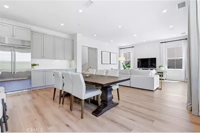 63 Longchamp, Irvine, CA 92602 - Photo 15