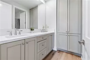 63 Longchamp, Irvine, CA 92602 - Photo 37