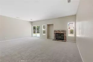 2011 Astor Ct, Lancaster, CA 93536 - Photo 5