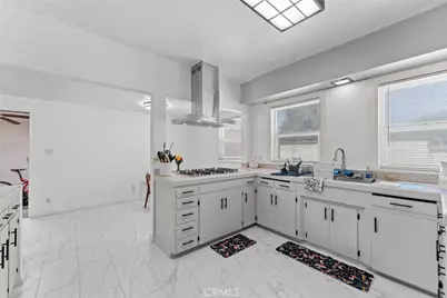 2950 N Golden Avenue, San Bernardino, CA 92404 - Photo 9