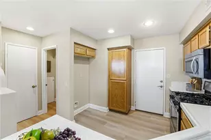 41 Carlsbad Ln, Aliso Viejo, CA 92656 - Photo 19