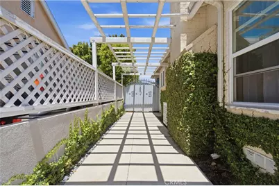 1916 Veteran Ave, Los Angeles, CA 90025 - Photo 15