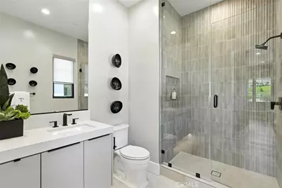 453 Narcissus, Irvine, CA 92602 - Photo 33