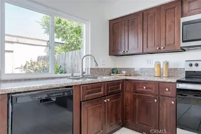 16183 Mount Erebus Court, Fountain Valley, CA 92708 - Photo 17