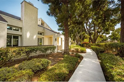 8 Claret #49, Irvine, CA 92614 - Photo 13