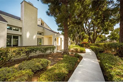 8 Claret #49, Irvine, CA 92614 - Photo 13