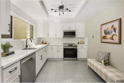 8 Claret #49, Irvine, CA 92614 - Photo 5