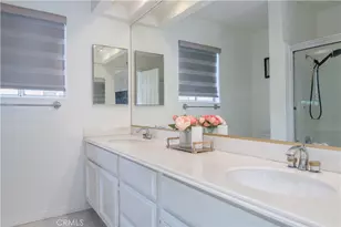 1011 S Mountcrest Ct, Anaheim, CA 92808 - Photo 37