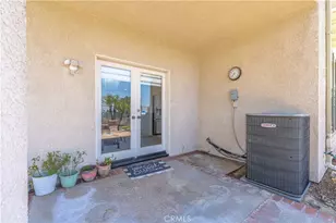 1011 S Mountcrest Ct, Anaheim, CA 92808 - Photo 49