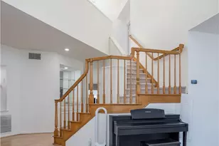 1011 S Mountcrest Ct, Anaheim, CA 92808 - Photo 7