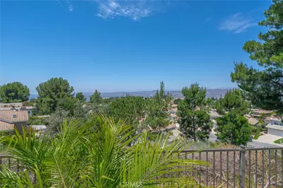 1011 S Mountcrest Court, Anaheim, CA 92808 - Photo 45