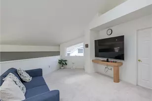 1011 S Mountcrest Ct, Anaheim, CA 92808 - Photo 23
