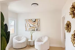 4259 Walton Ave, Los Angeles, CA 90037 - Photo 13