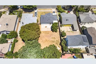 7117 Natick, Van Nuys, CA 91405 - Photo 37