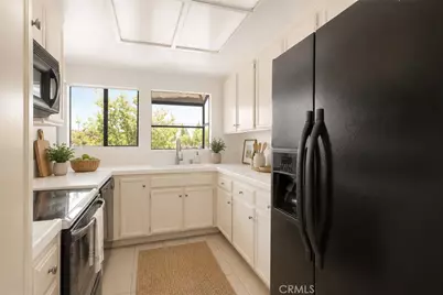12250 Corte Sabio #2210, San Diego, CA 92128 - Photo 9