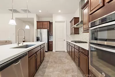 24681 Overlook Drive, Corona, CA 92883 - Photo 7