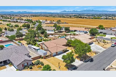 19581 Powhatan Rd, Apple Valley, CA 92308 - Photo 69