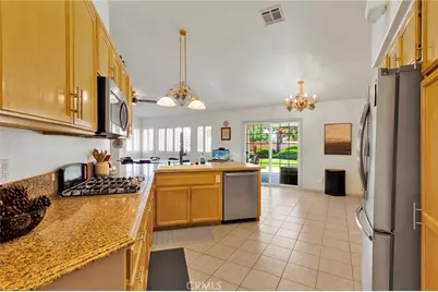 19581 Powhatan Rd, Apple Valley, CA 92308 - Photo 15