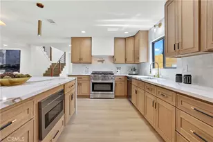 10321 Kamuela, Huntington Beach, CA 92646 - Photo 7