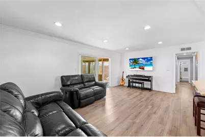 5921 Chinook Drive, Huntington Beach, CA 92647 - Photo 19