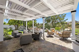 25 Golf View Dr, Rancho Santa Margarita, CA 92679 - Photo 19
